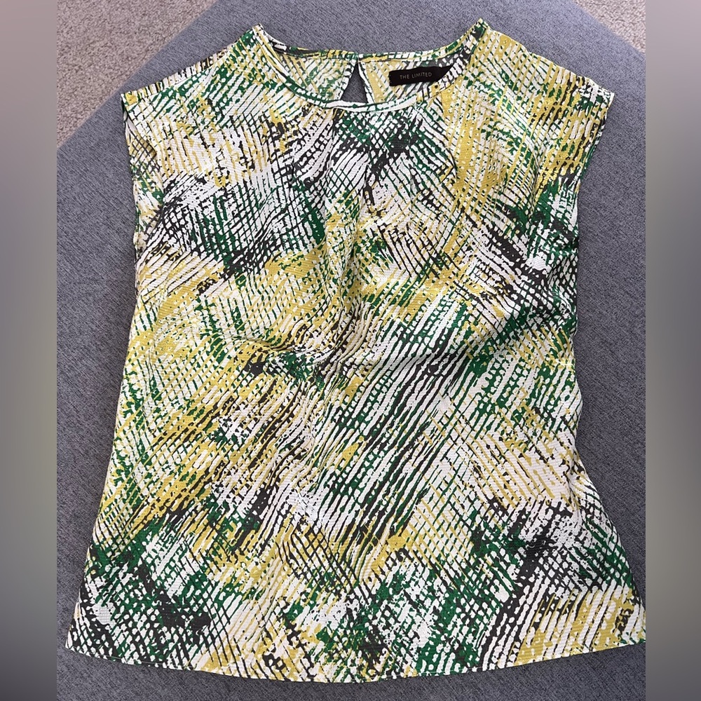 New without tags blouse from‎ The Limited. Size medium